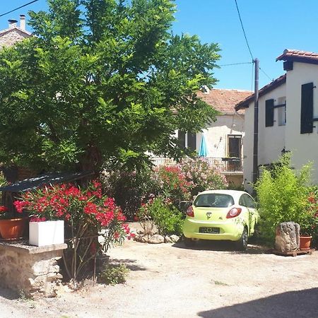 Jolie Petite Maison Dans Hameau En Pleine Nature Taussac-la-Billiere Exterior photo
