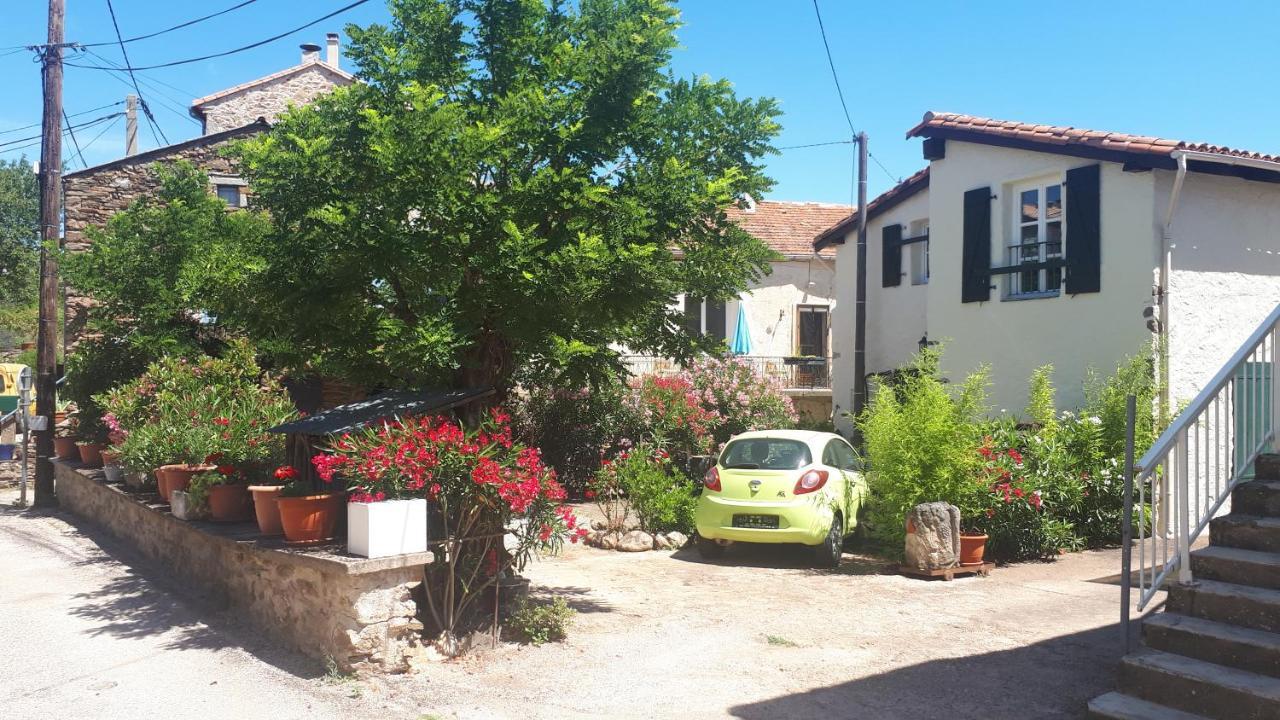 Jolie Petite Maison Dans Hameau En Pleine Nature Taussac-la-Billiere Exterior photo